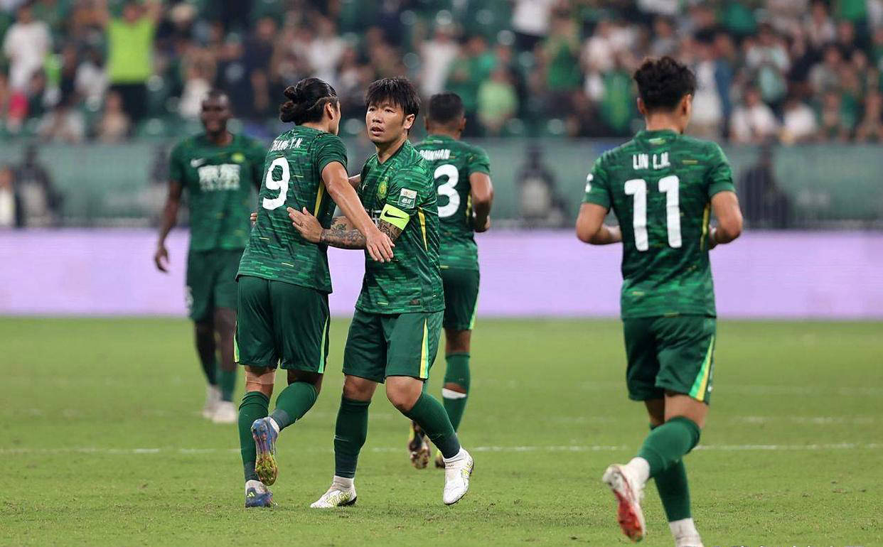 冠比赛中的, 以再现辉煌, 策略的多重