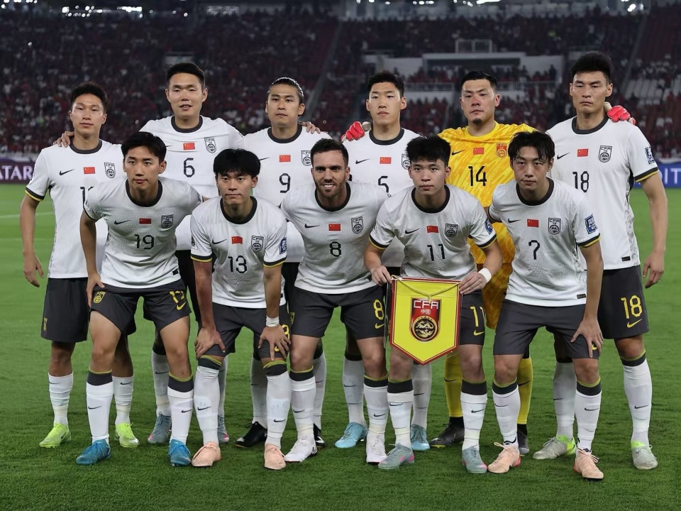 加入国足, 克雷桑在中, 他不仅是目