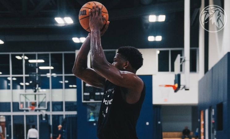 涯中那样, 上体型出众, AA 涯中那样, 上体型出众, AA