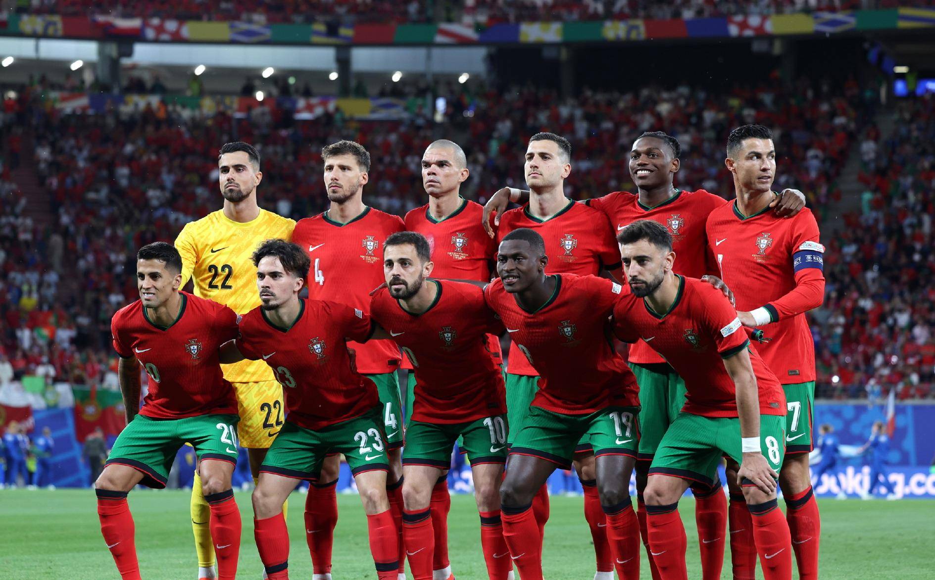 能要付费, 进攻和防守 能要付费, 进攻和防守